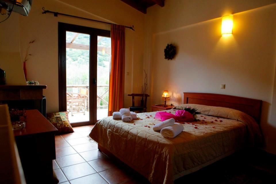 Guesthouse Mouses Kalavryta Luaran gambar