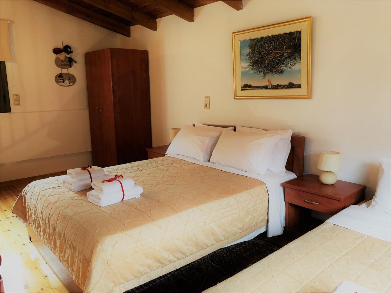 Guesthouse Mouses Kalavryta Luaran gambar